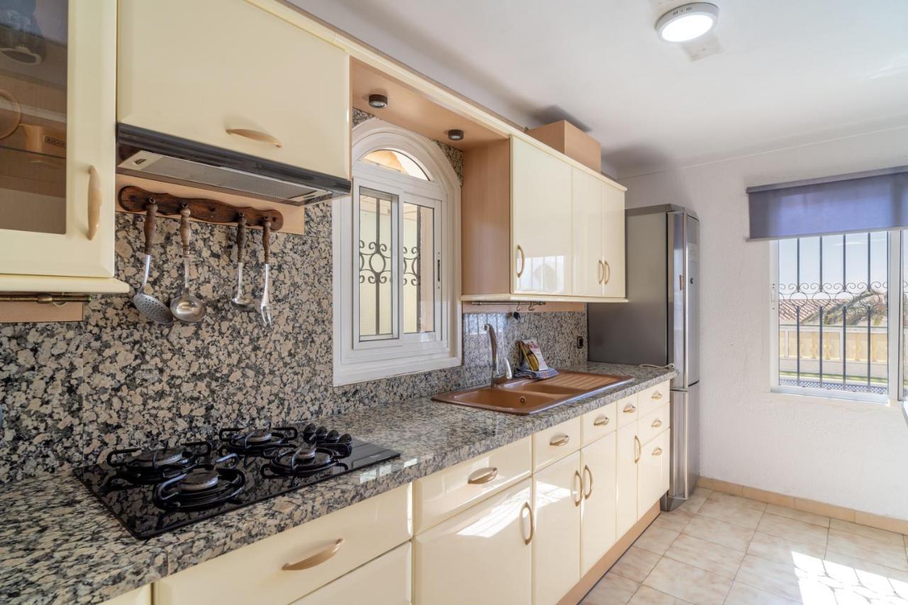 Villa Kenny Private Pool Casasol Nerja Esterno foto